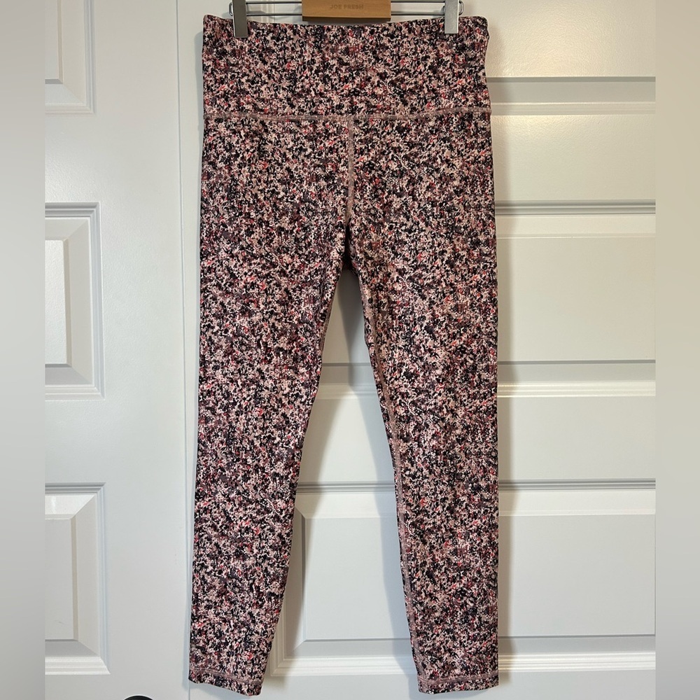 Athleta Elation 7/8 Pink and Black Splatter Print Leggings